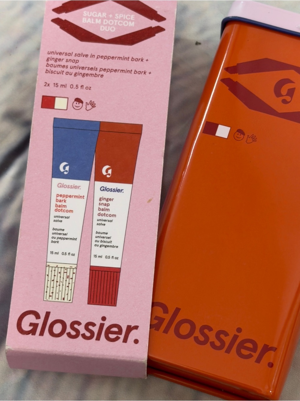 Glossier Peppermint & Ginger Snap Balm Dotcom Tubes Gift Set - Picture 5 of 5